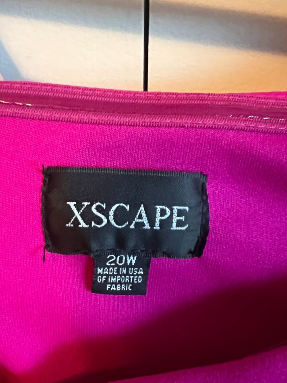 NWT Xscape Off-The-Shoulder Ruffle Sleeve Scuba Crepe Dress - Fuchsia - Picture 5 of 5